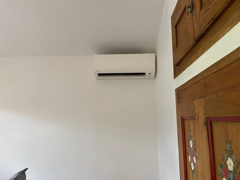 Climatisation à Langlade : le duel Mobile vs Fixe !